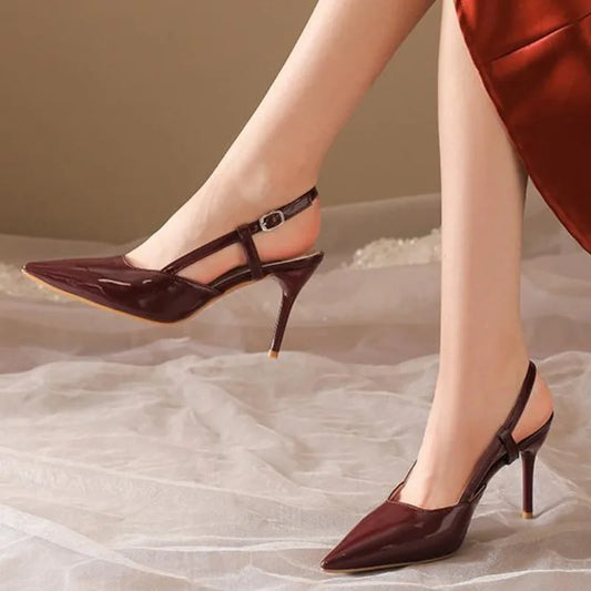 Escarpins Rétro Chic à Talon Fin