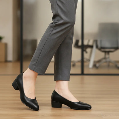 Escarpins noirs confortables en cuir artificiel